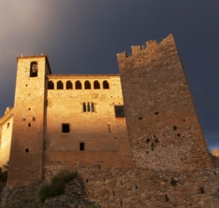 castillo en huesca.jpg